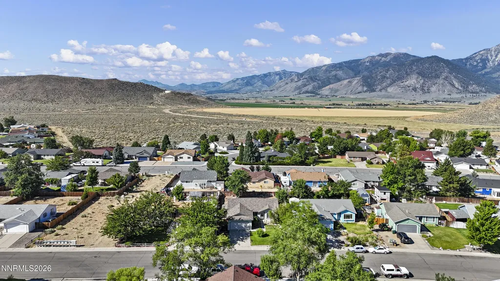 1349 Mary Jo Gardnerville NV 89460