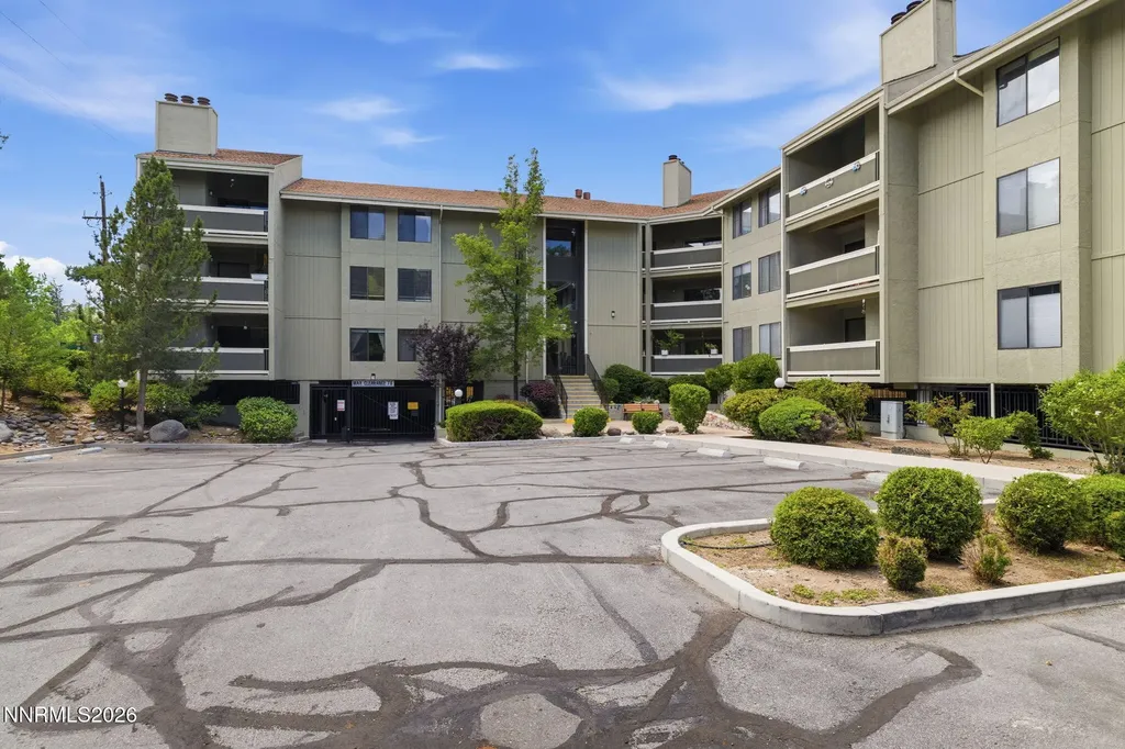 2845 Idlewild Reno NV 89509