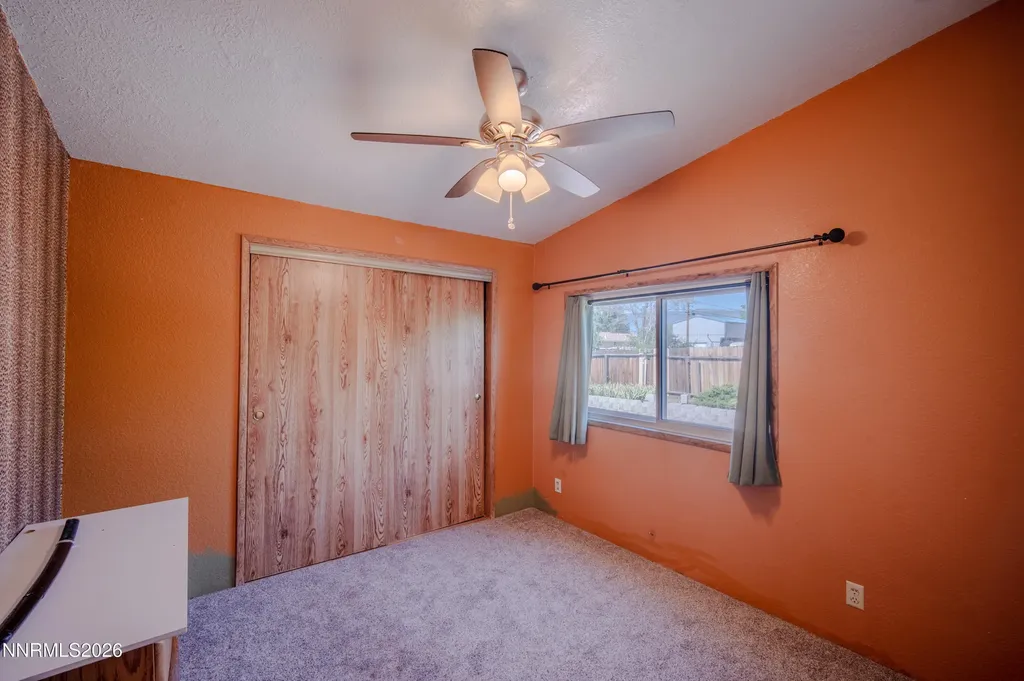17390 Whippoorwill Reno NV 89508
