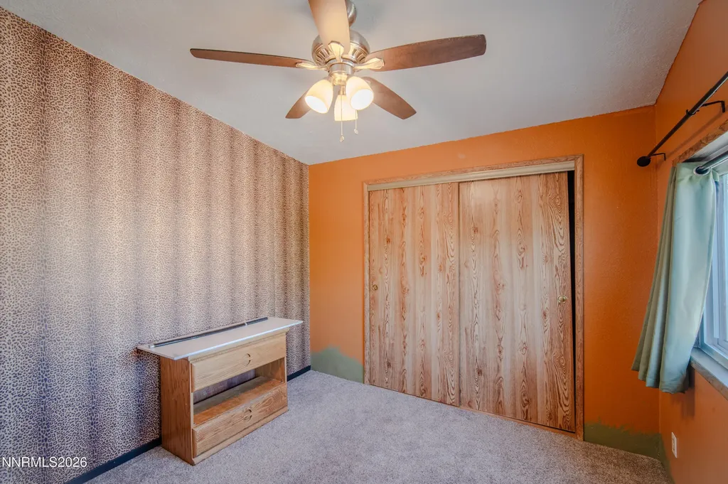 17390 Whippoorwill Reno NV 89508