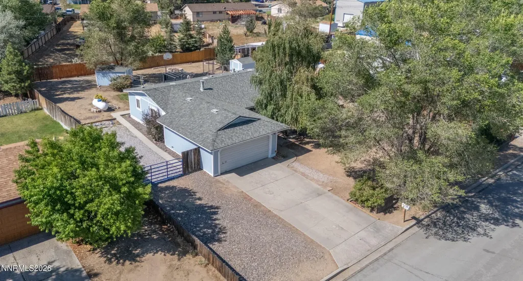 17390 Whippoorwill Reno NV 89508