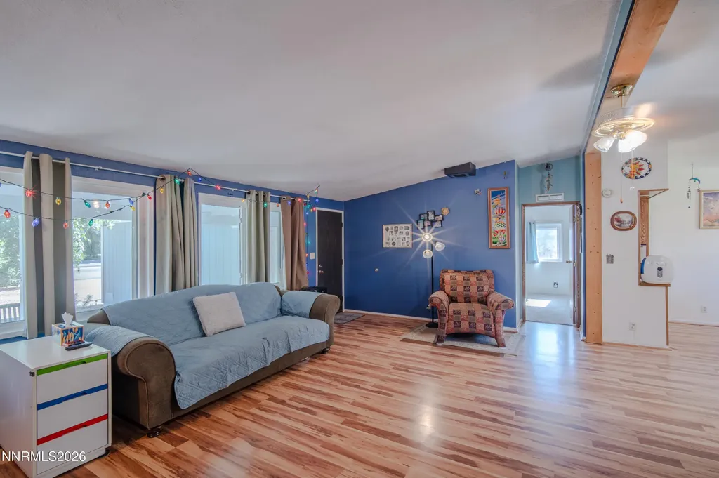 17390 Whippoorwill Reno NV 89508