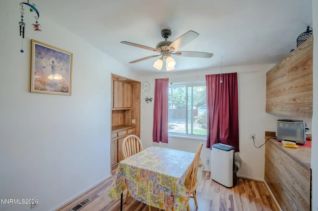 17390 Whippoorwill Reno NV 89508