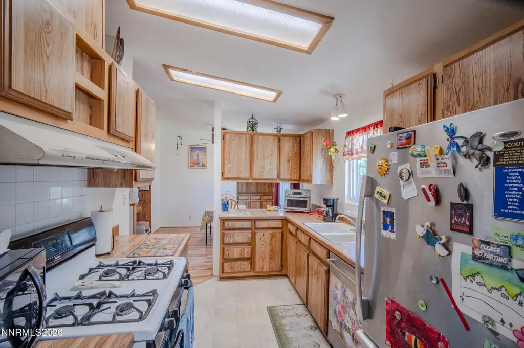 17390 Whippoorwill Reno NV 89508
