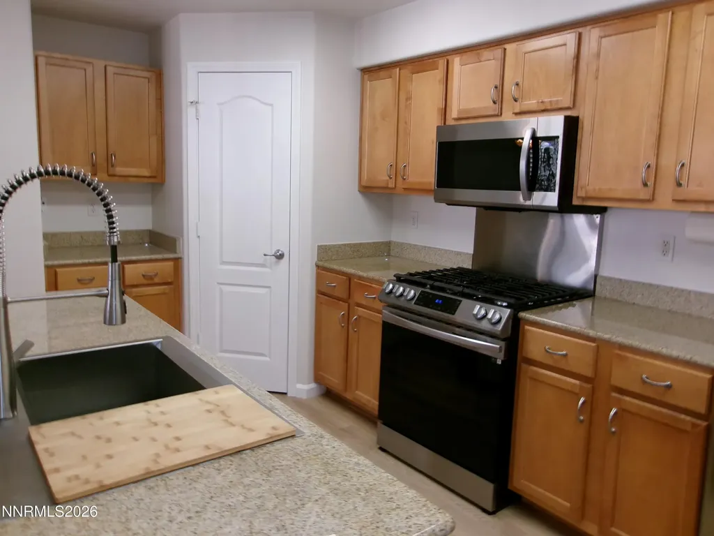 1325 Meadows Reno NV 89521