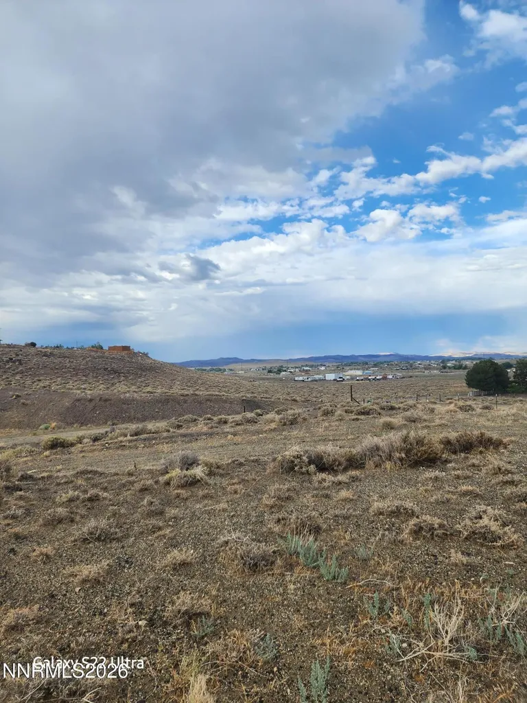 1395 7th Silver Springs NV 89429