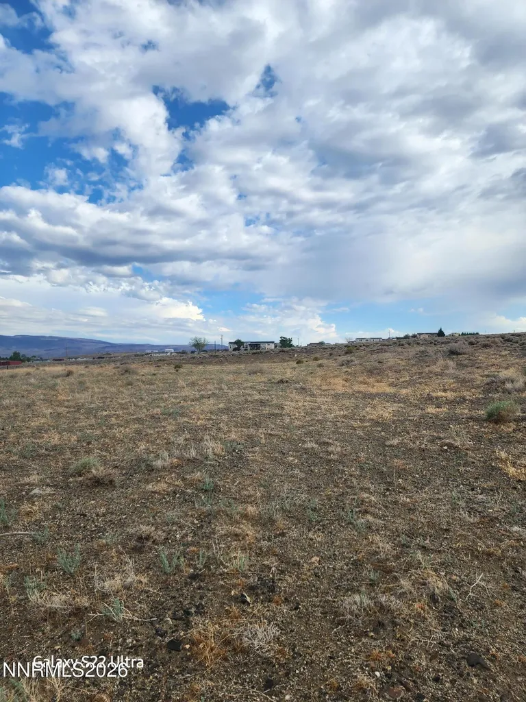 1395 7th Silver Springs NV 89429