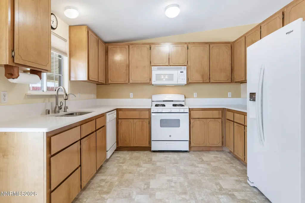 810 Brandy Dayton NV 89403