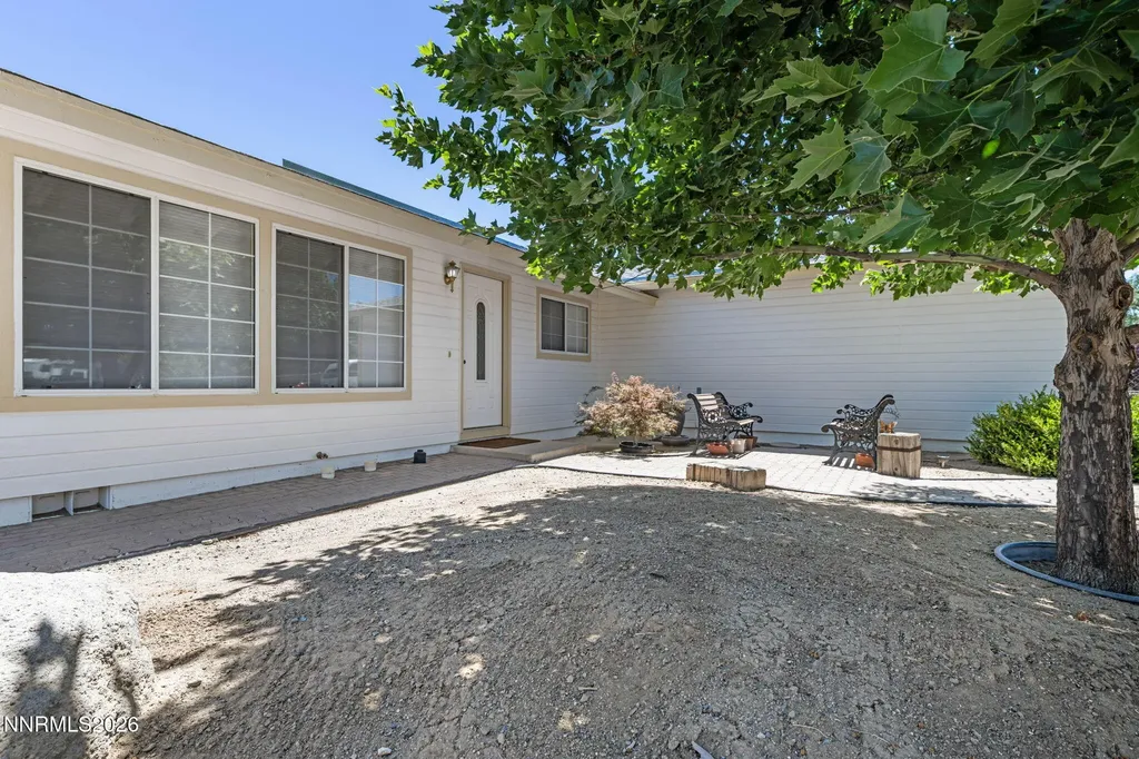 810 Brandy Dayton NV 89403