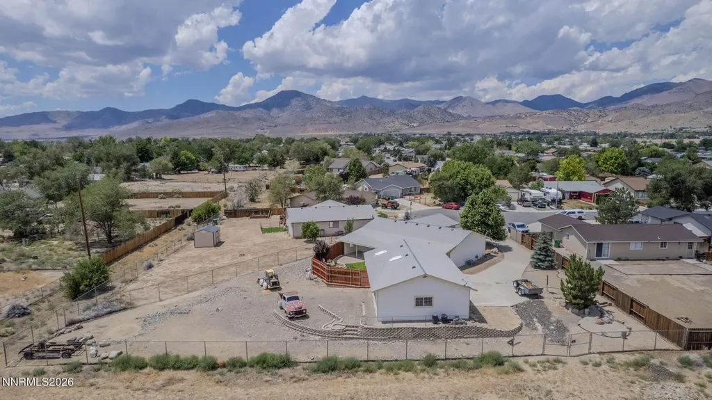 810 Brandy Dayton NV 89403