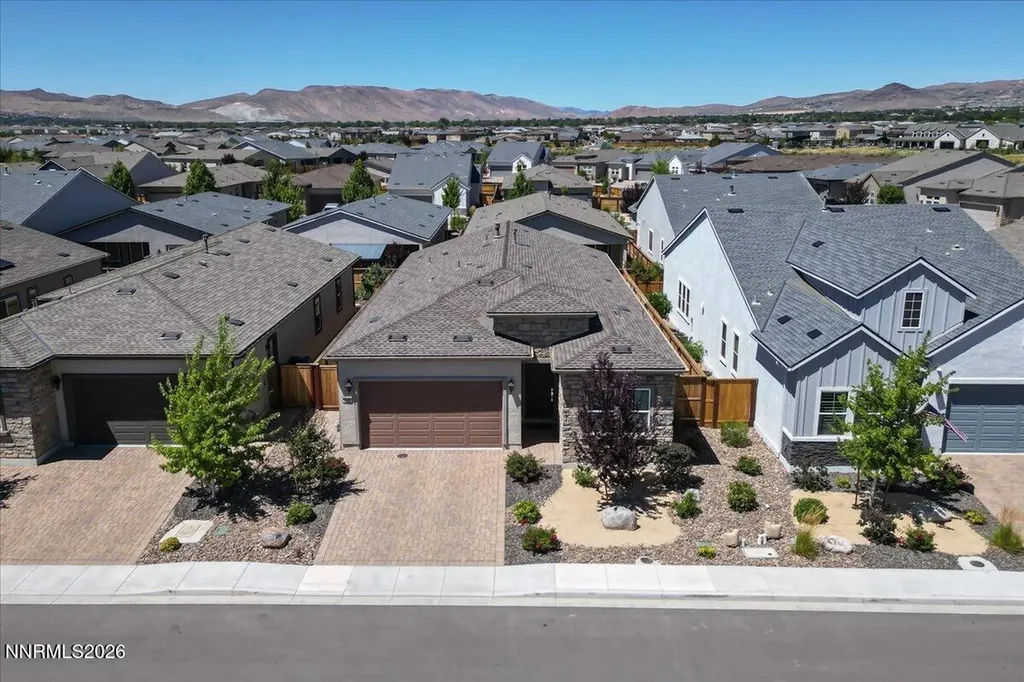 2368 Silent Creek Sparks NV 89436