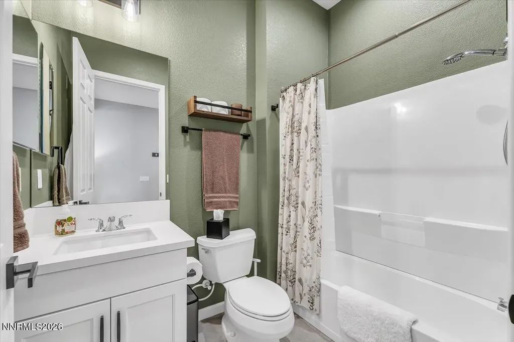 2368 Silent Creek Sparks NV 89436