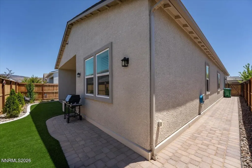 2368 Silent Creek Sparks NV 89436
