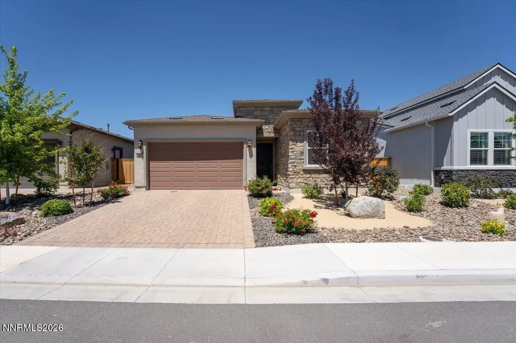 2368 Silent Creek Sparks NV 89436