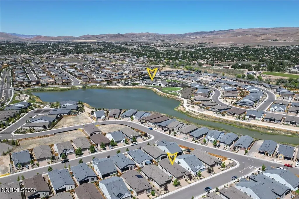 2368 Silent Creek Sparks NV 89436
