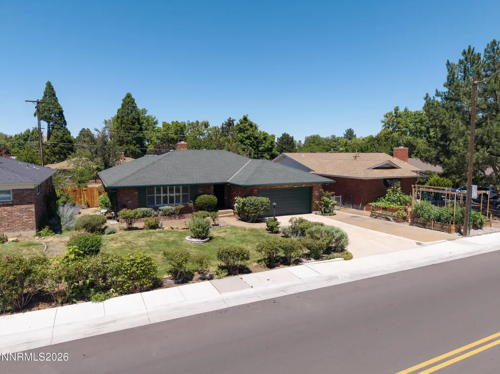 1525 California Reno NV 89509