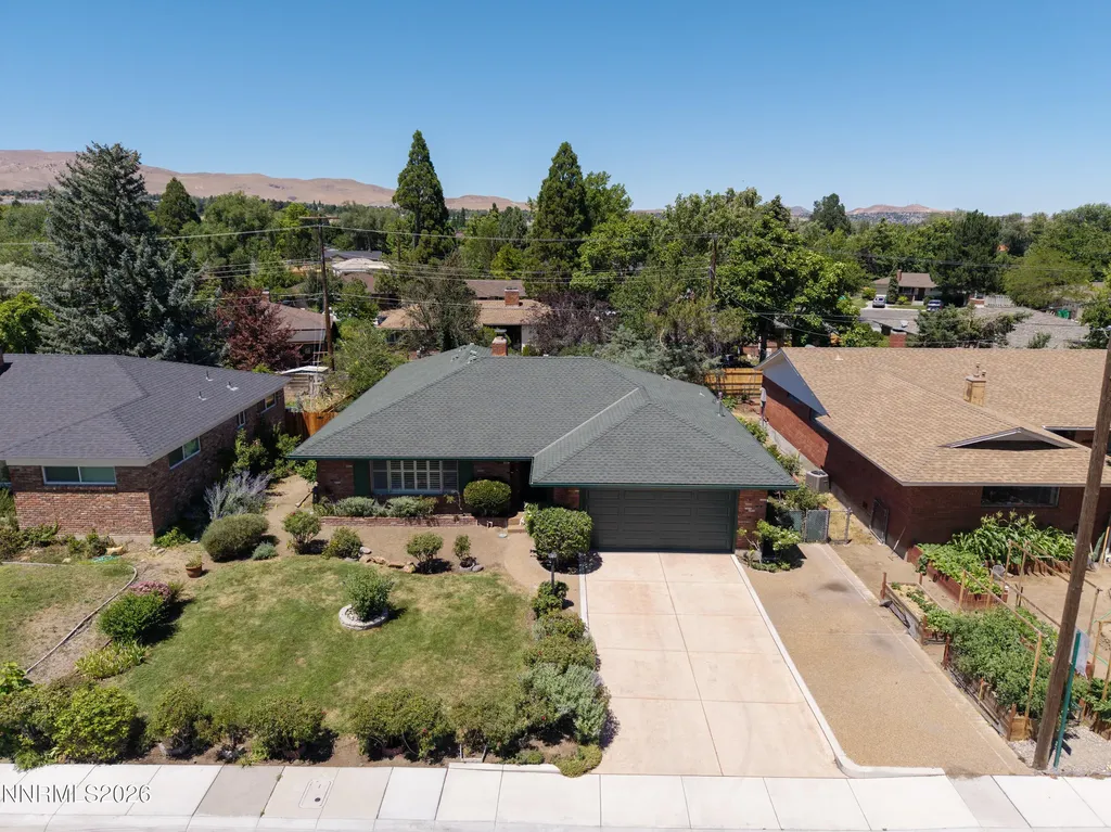 1525 California Reno NV 89509