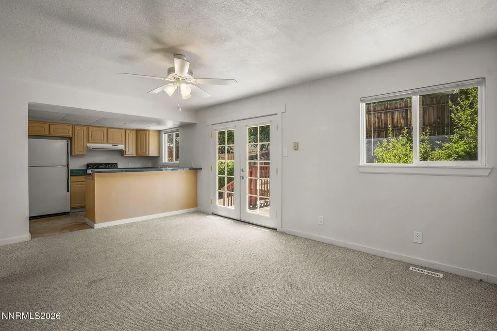 1401 Surf Reno NV 89503
