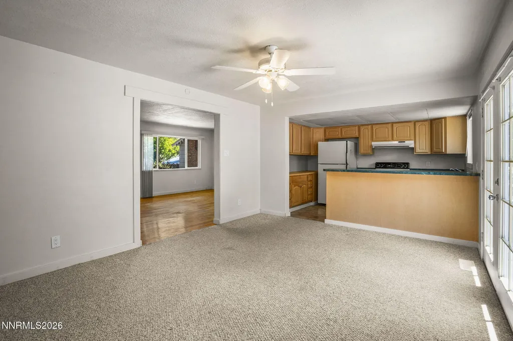 1401 Surf Reno NV 89503