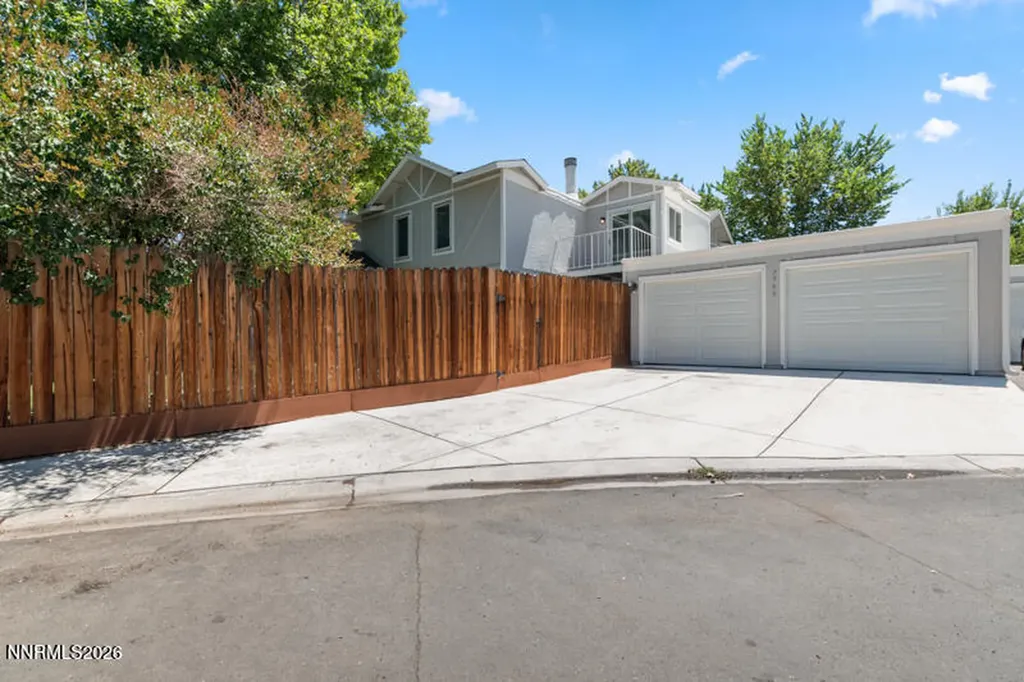 7560 Young Reno NV 89511
