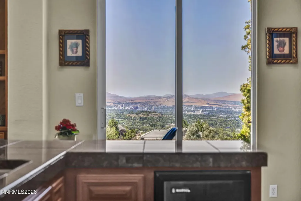 2945 Granite Pointe Reno NV 89511