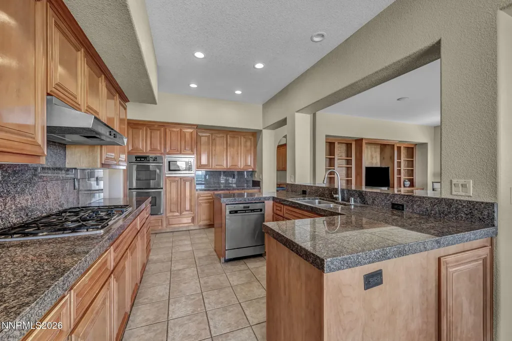 2945 Granite Pointe Reno NV 89511