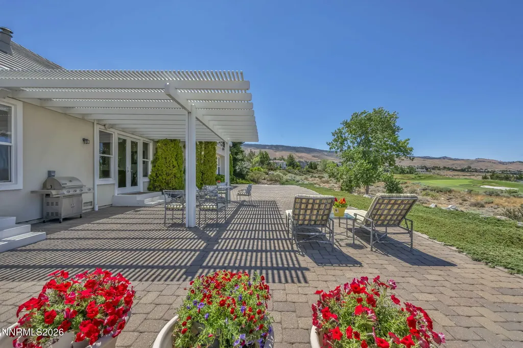 2945 Granite Pointe Reno NV 89511
