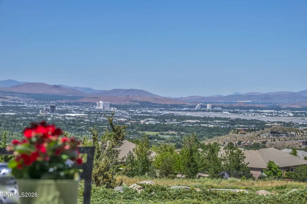 2945 Granite Pointe Reno NV 89511