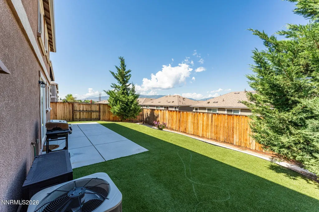 3669 Hollywood Park Reno NV 89512