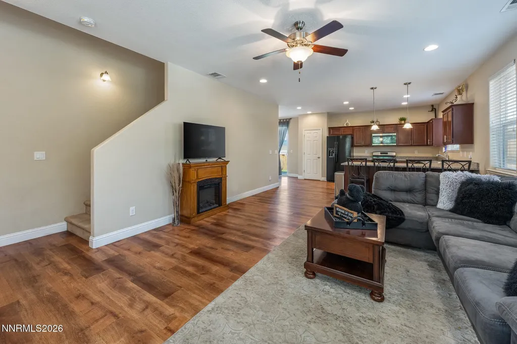 3669 Hollywood Park Reno NV 89512