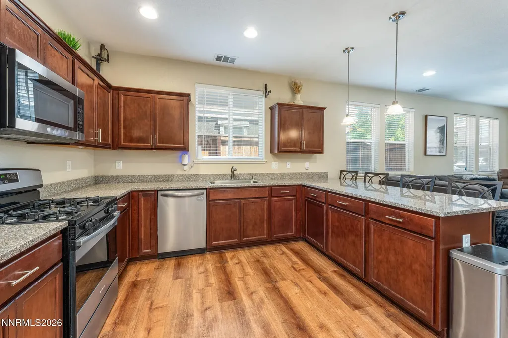3669 Hollywood Park Reno NV 89512