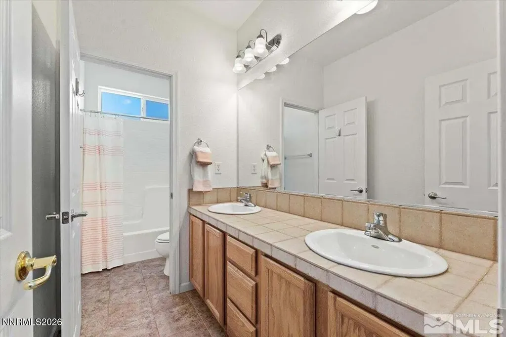 754 Grayhawk Dayton NV 89403