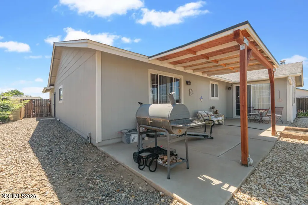 561 Yellow Jacket Dayton NV 89403