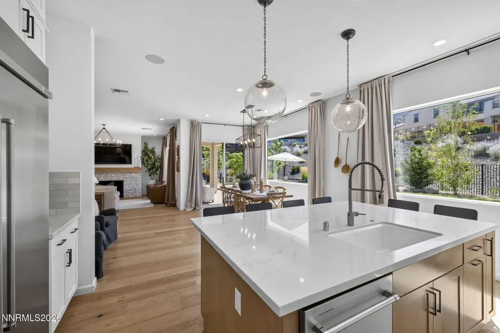 3034 Chestnut Hill Reno NV 89521