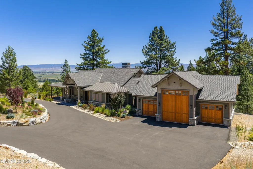 299 Five Creek Gardnerville NV 89460