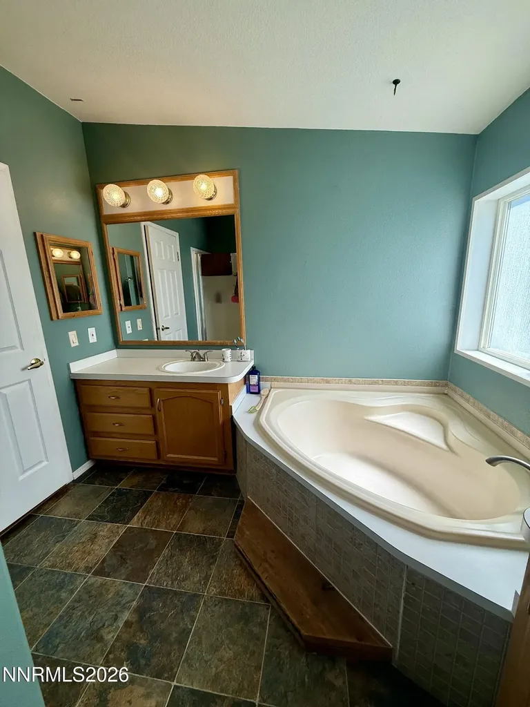 12320 Grass Valley Winnemucca NV 89445