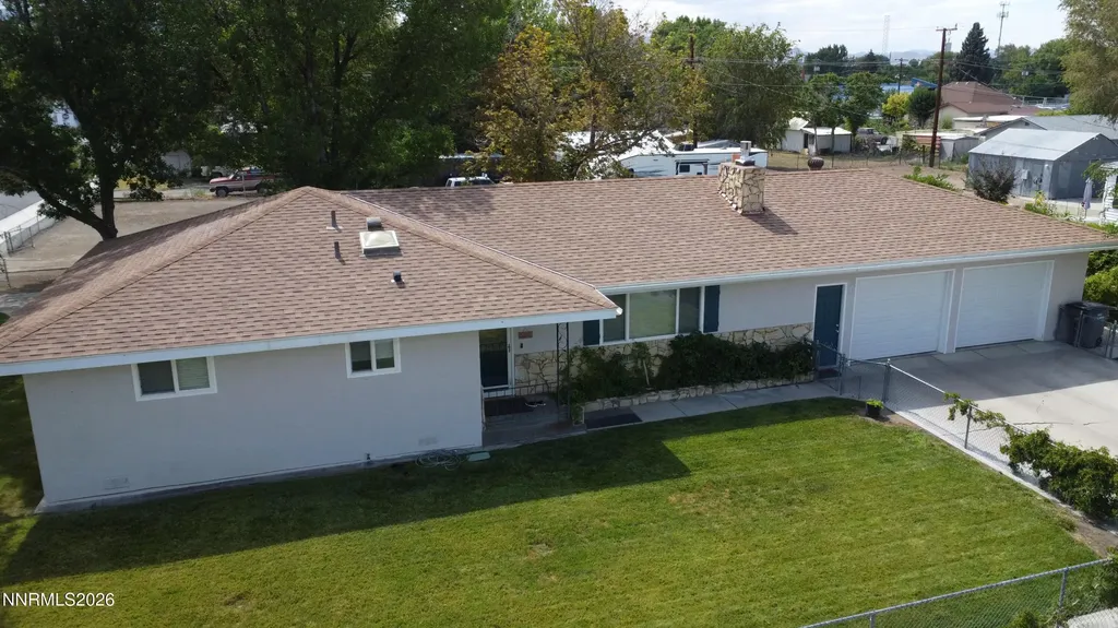 103 California Yerington NV 89447