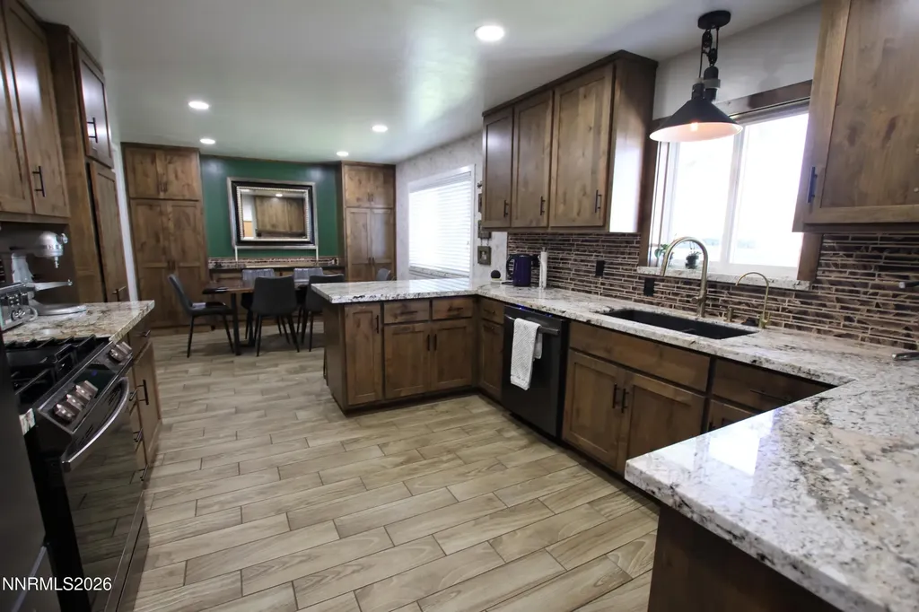 103 California Yerington NV 89447