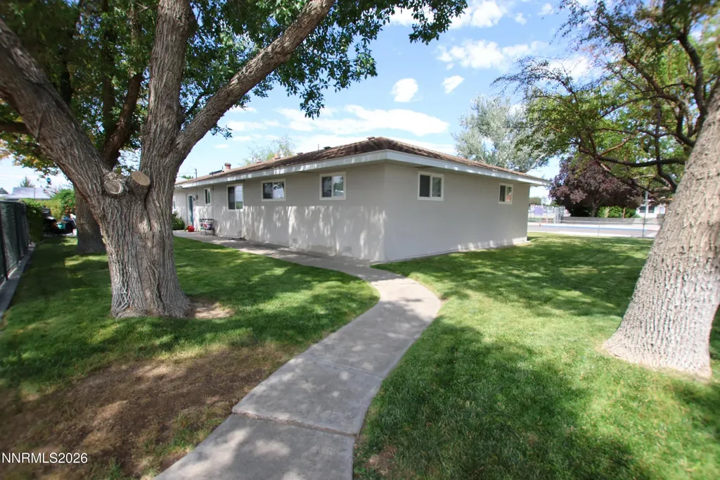 103 California Yerington NV 89447