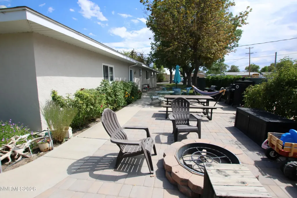 103 California Yerington NV 89447