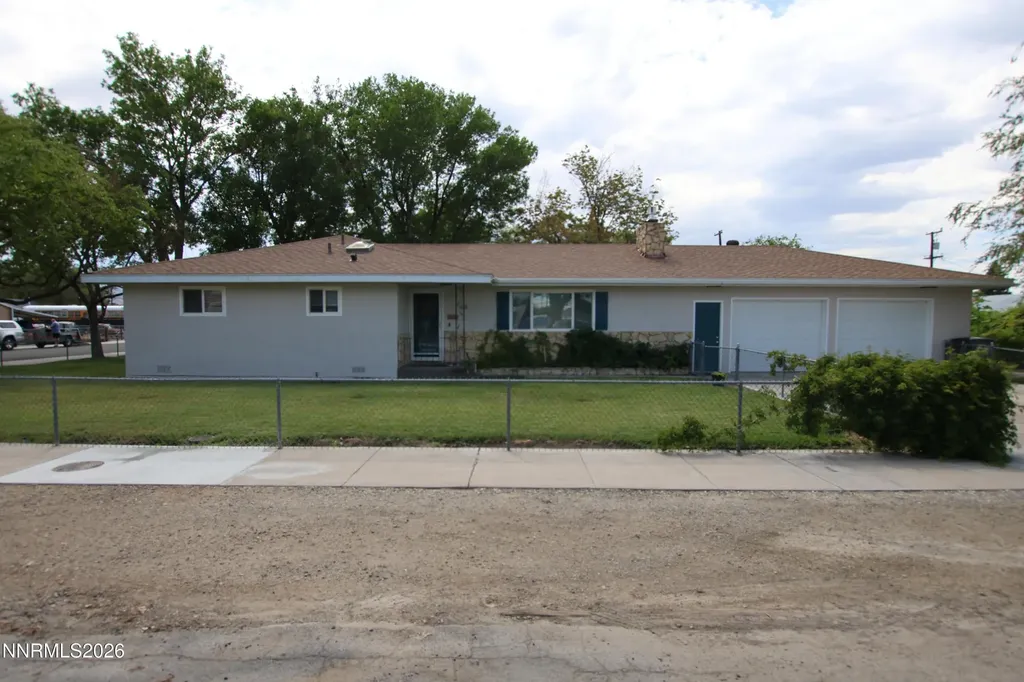 103 California Yerington NV 89447