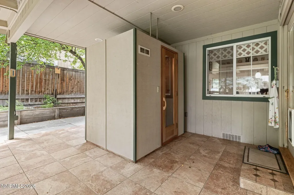 1165 Winnie Carson City NV 89703