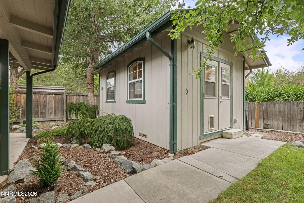 1165 Winnie Carson City NV 89703