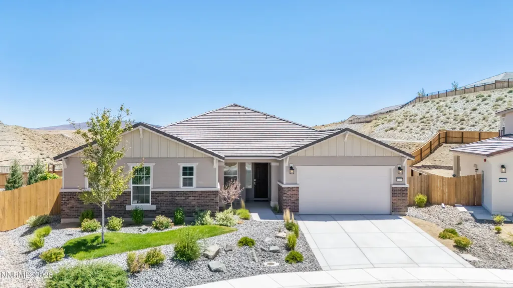 6752 Pilot Peak Sparks NV 89436