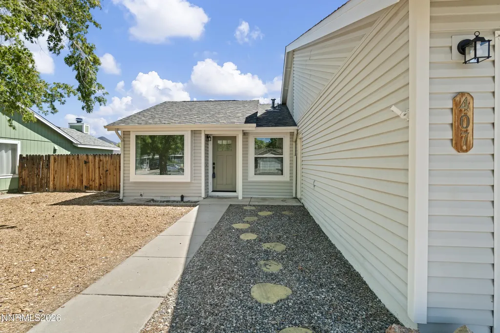 407 Sheep Camp Dayton NV 89403