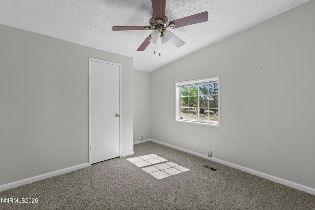 40 Wild Peach Wellington NV 89444