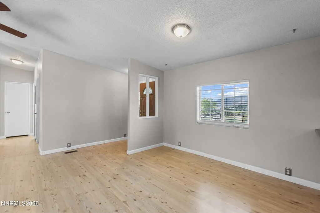 40 Wild Peach Wellington NV 89444