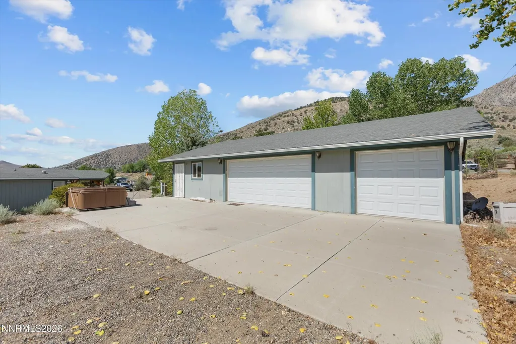40 Wild Peach Wellington NV 89444