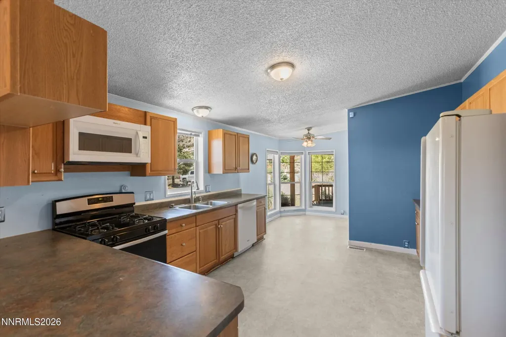 40 Wild Peach Wellington NV 89444