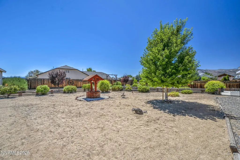 801 Autumn Dayton NV 89403